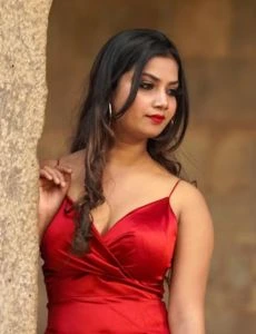 call girl service in Ghoda Dongri